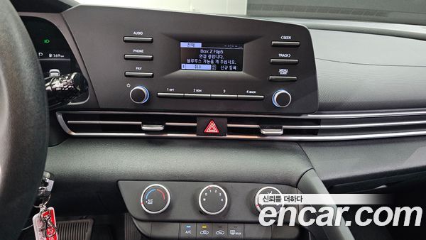 Hyundai Elantra 2021, фото 20