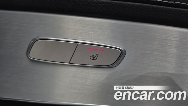 Mercedes-Benz GLC 2021, фото 33