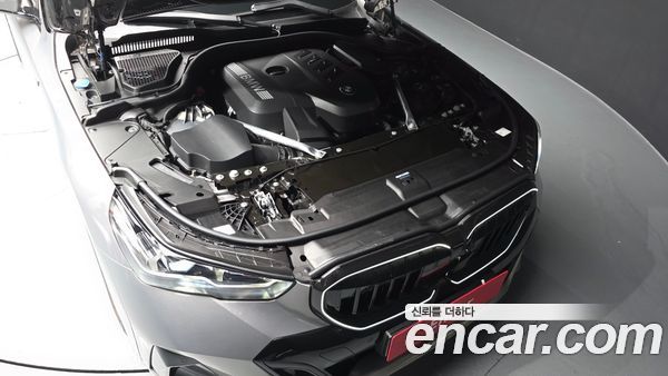 BMW 5 Series 2025, фото 5