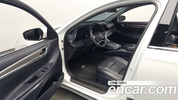Hyundai Grandeur 2020, фото 13