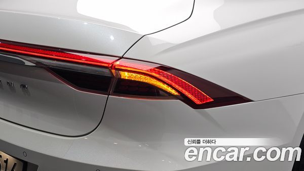Hyundai Grandeur 2020, фото 9