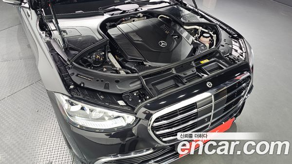 Mercedes-Benz S-Class 2022, фото 5