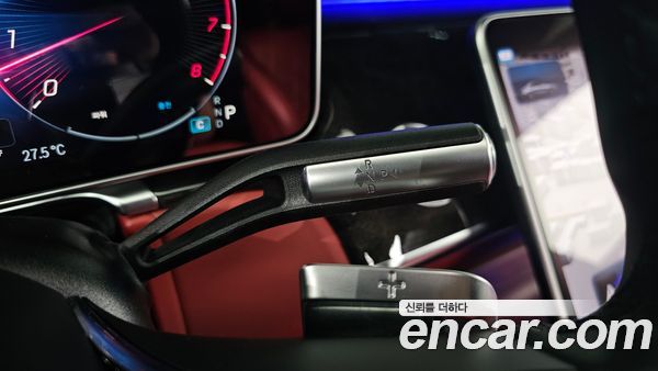 Mercedes-Benz S-Class 2022, фото 11