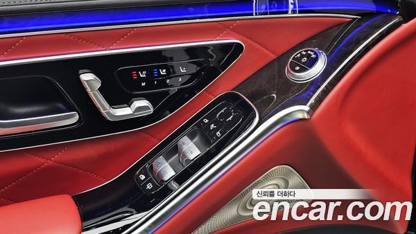 Mercedes-Benz S-Class 2022, фото 28