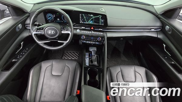 Hyundai Elantra 2025, фото 10