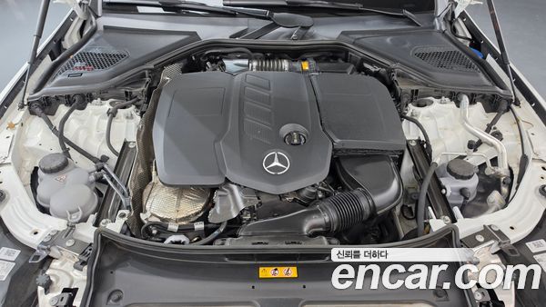 Mercedes-Benz E-Class 2024, фото 6