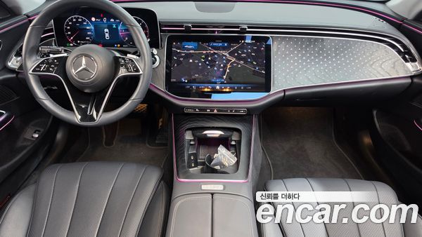 Mercedes-Benz E-Class 2024, фото 10