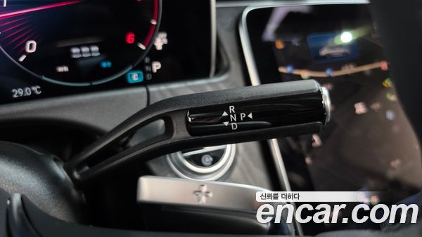 Mercedes-Benz E-Class 2024, фото 12