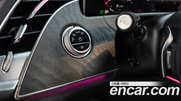 Mercedes-Benz E-Class 2024, фото 34
