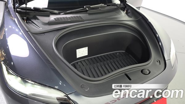 Tesla Model 3 2026, фото 6