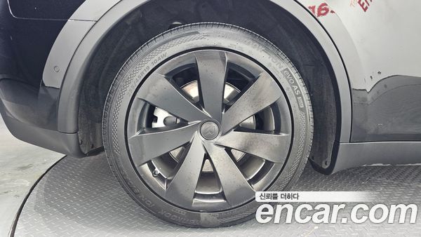 Tesla Model Y 2021, фото 4