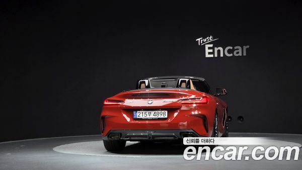 BMW Z4 2024, фото 4