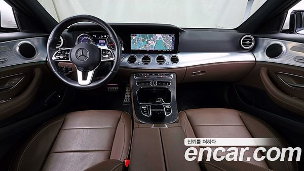 Mercedes-Benz E-Class 2020, фото 10
