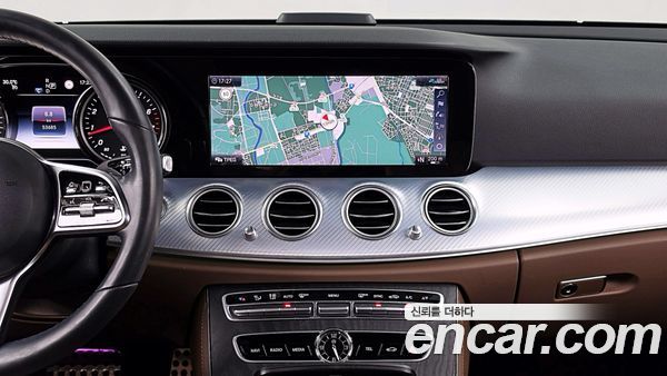 Mercedes-Benz E-Class 2020, фото 20