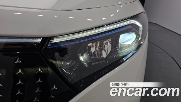 Mercedes-Benz EQA 2026, фото 8