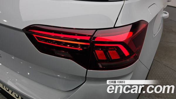 Volkswagen T-Roc 2021, фото 8