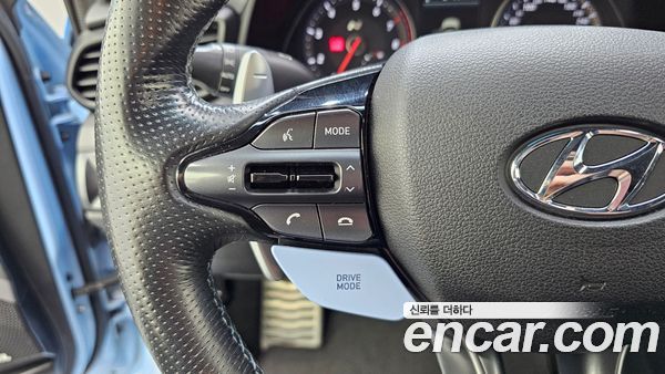 Hyundai Veloster 2022, фото 26