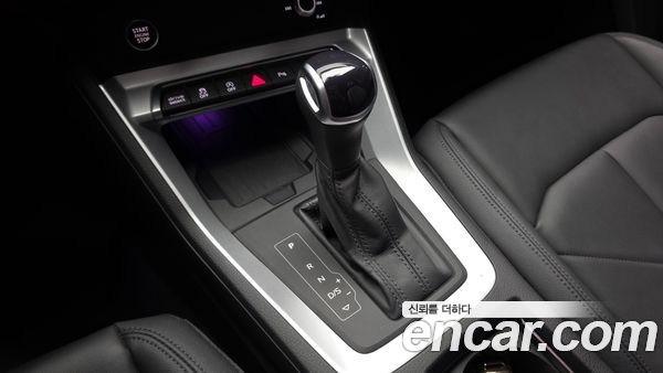Audi Q3 2023, фото 11