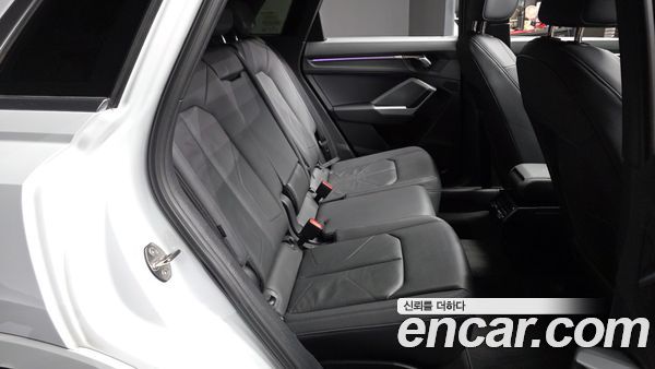 Audi Q3 2023, фото 17
