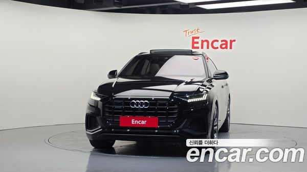 Audi Q8 2023, фото 3