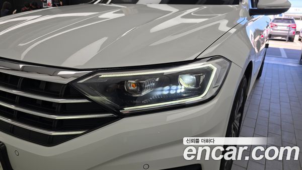 Volkswagen Jetta 2020, фото 8