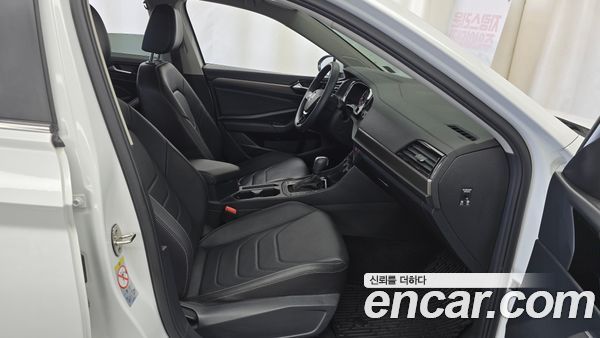 Volkswagen Jetta 2020, фото 16