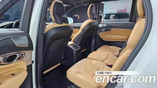 Volvo XC90 2022, фото 17