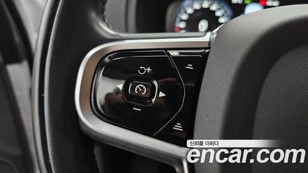 Volvo XC90 2022, фото 25