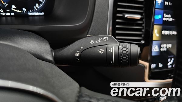 Volvo XC90 2022, фото 29