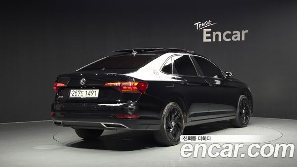 Volkswagen Jetta 2021, фото 2