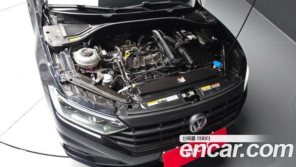 Volkswagen Jetta 2021, фото 6