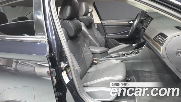 Volkswagen Jetta 2021, фото 17