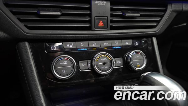Volkswagen Jetta 2021, фото 32