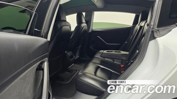 Tesla Model 3 2020, фото 17
