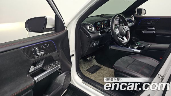 Mercedes-Benz GLB 2021, фото 12