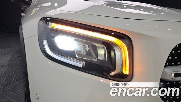 Mercedes-Benz GLB 2021, фото 7