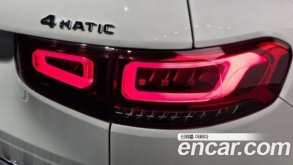 Mercedes-Benz GLB 2021, фото 8