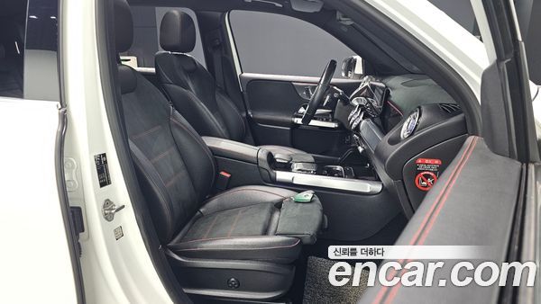 Mercedes-Benz GLB 2021, фото 15