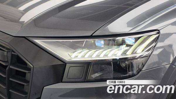 Audi Q8 2022, фото 8