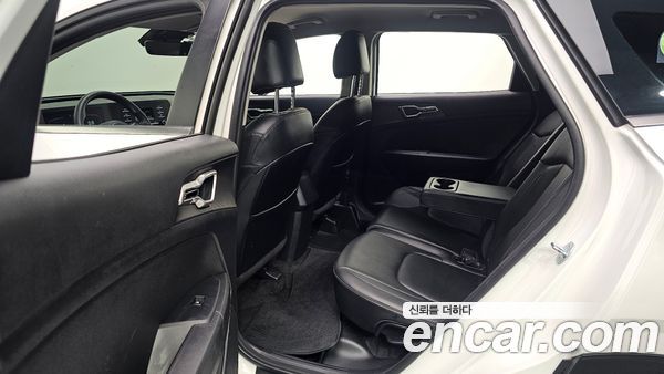 Kia Sportage 2023, фото 18