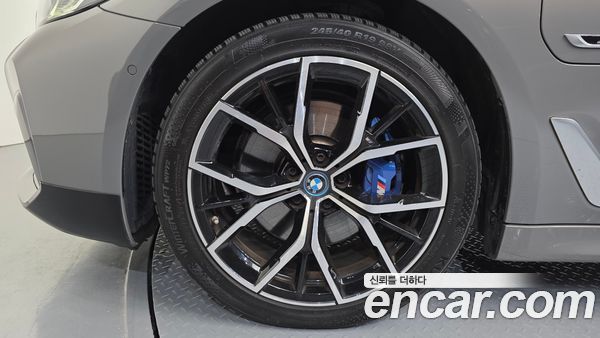 BMW 5 Series 2022, фото 5