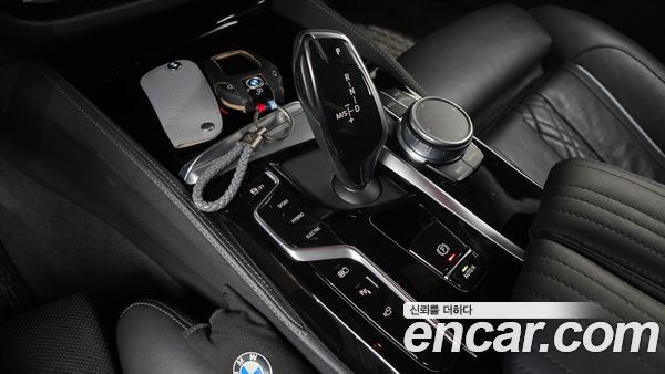 BMW 5 Series 2022, фото 12