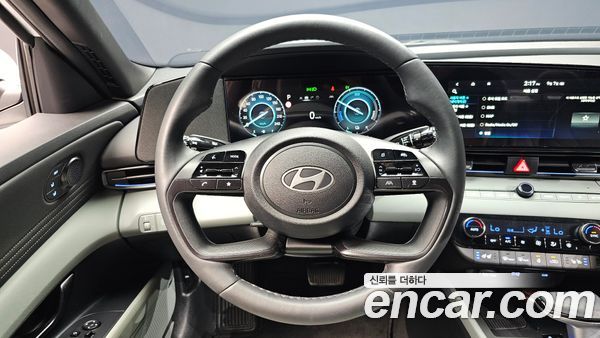 Hyundai Elantra 2025, фото 19