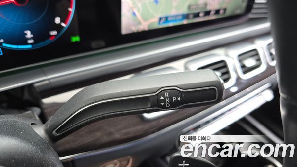 Mercedes-Benz GLE 2021, фото 12