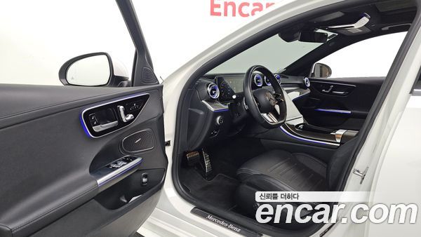 Mercedes-Benz C-Class 2023, фото 13