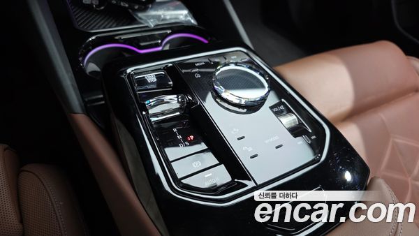 BMW 5 Series 2024, фото 12