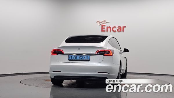 Tesla Model 3 2022, фото 3