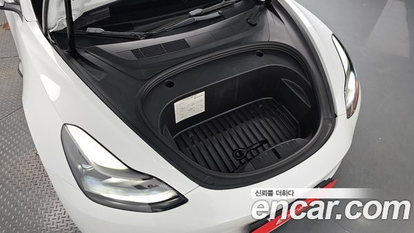 Tesla Model 3 2022, фото 5