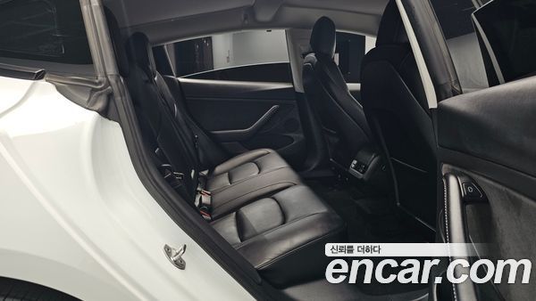 Tesla Model 3 2022, фото 16