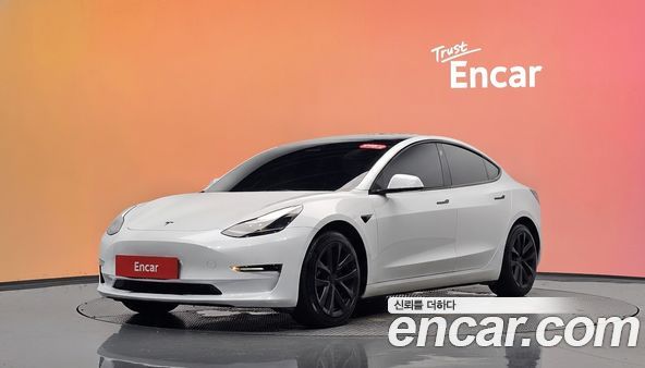 Tesla Model 3 2022, фото 34